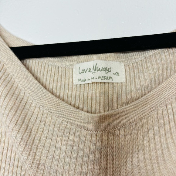 Women’s a symmetrical off the shoulder dress size medium - Picture 4 of 4